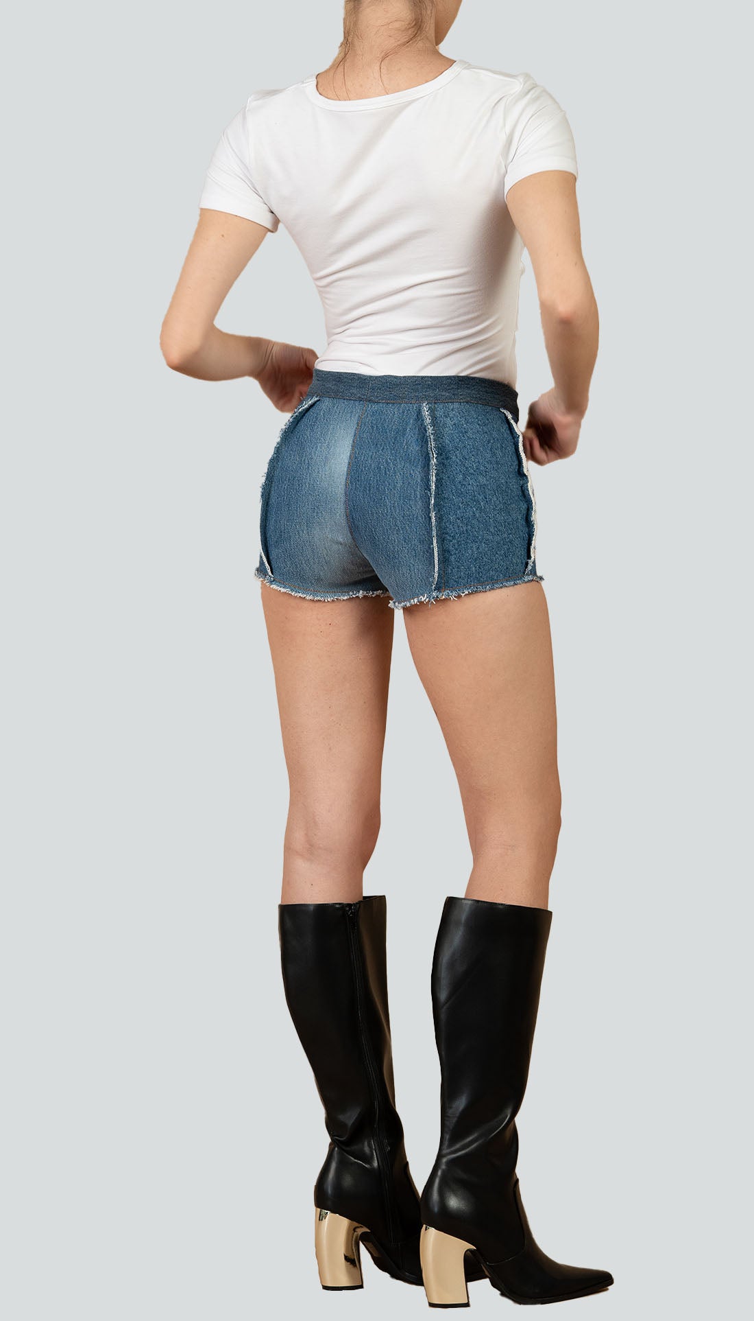 VALERIE SHORTS